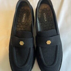 Vivaia Francesca Loafers Black 6.5